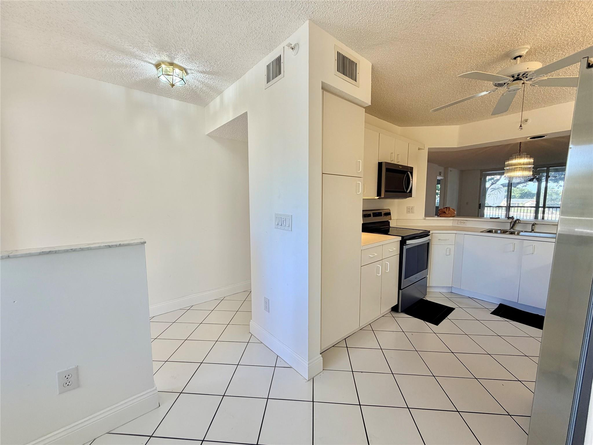 9587 Weldon Circle, Unit B204 Fort Lauderdale, FL 33321 - Photo 6 of 39 Photo 6