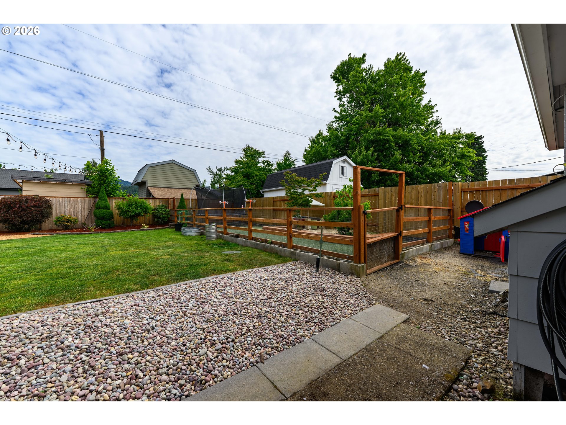 1830 Yolanda Avenue Springfield, OR 97477 - Photo 40 of 47