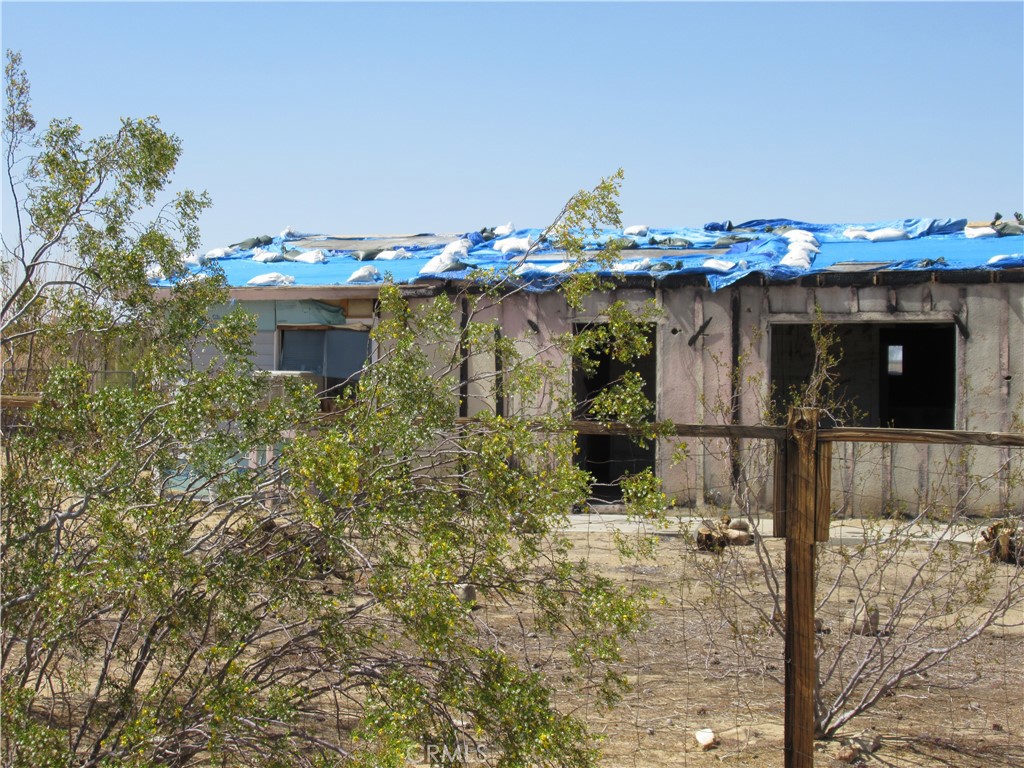 64654 Sun Mesa Road Joshua Tree, CA 92252 - Photo 3 of 25