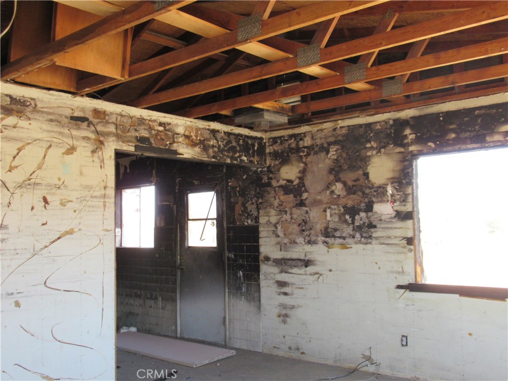 64654 Sun Mesa Road Joshua Tree, CA 92252 - Photo 6 of 25