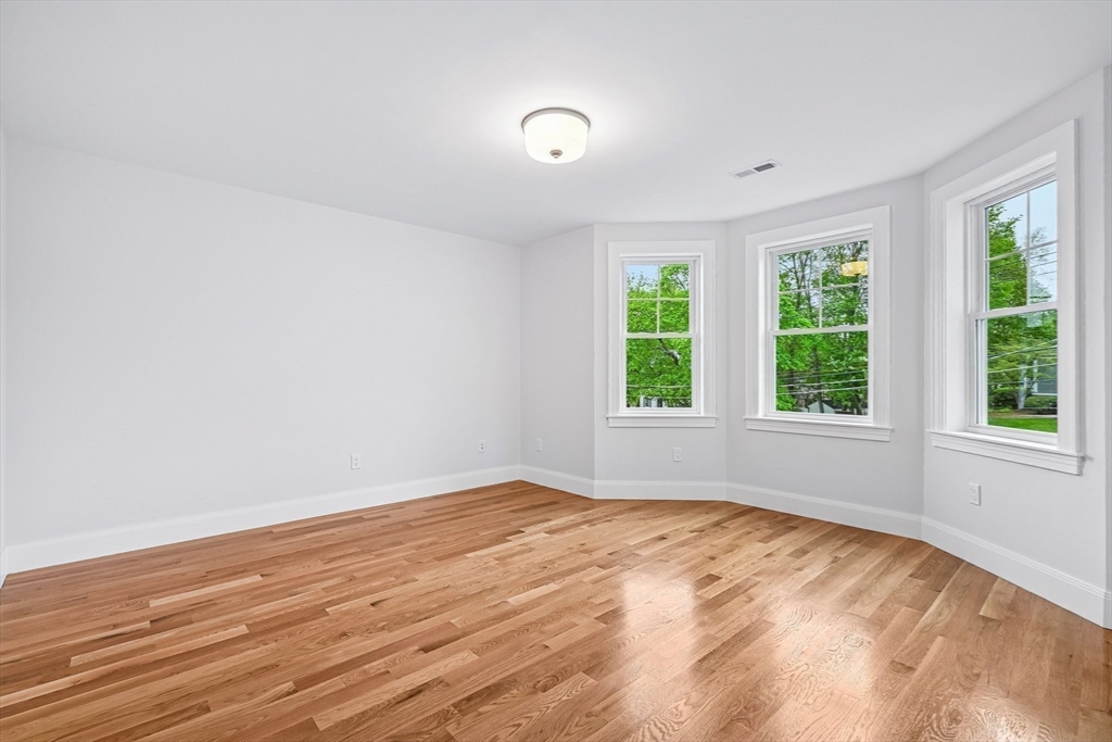 13 Parker Road Wakefield, MA 01880 - Photo 22 of 26
