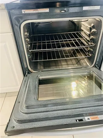 $1,500 | 826 Wiggins Pass Road, Unit 214, Naples, FL 34110