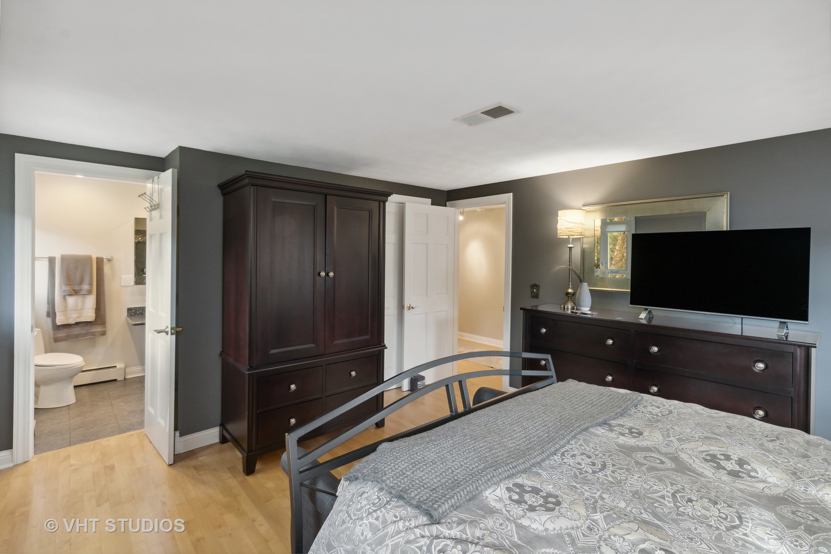 21606 North Quentin Road Kildeer, IL 60047 - Photo 19 of 32 Gallery Image 19