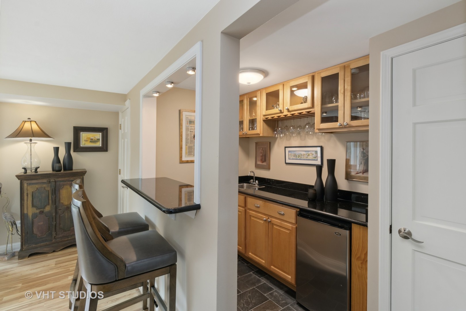 21606 North Quentin Road Kildeer, IL 60047 - Photo 5 of 32 Gallery Image 5