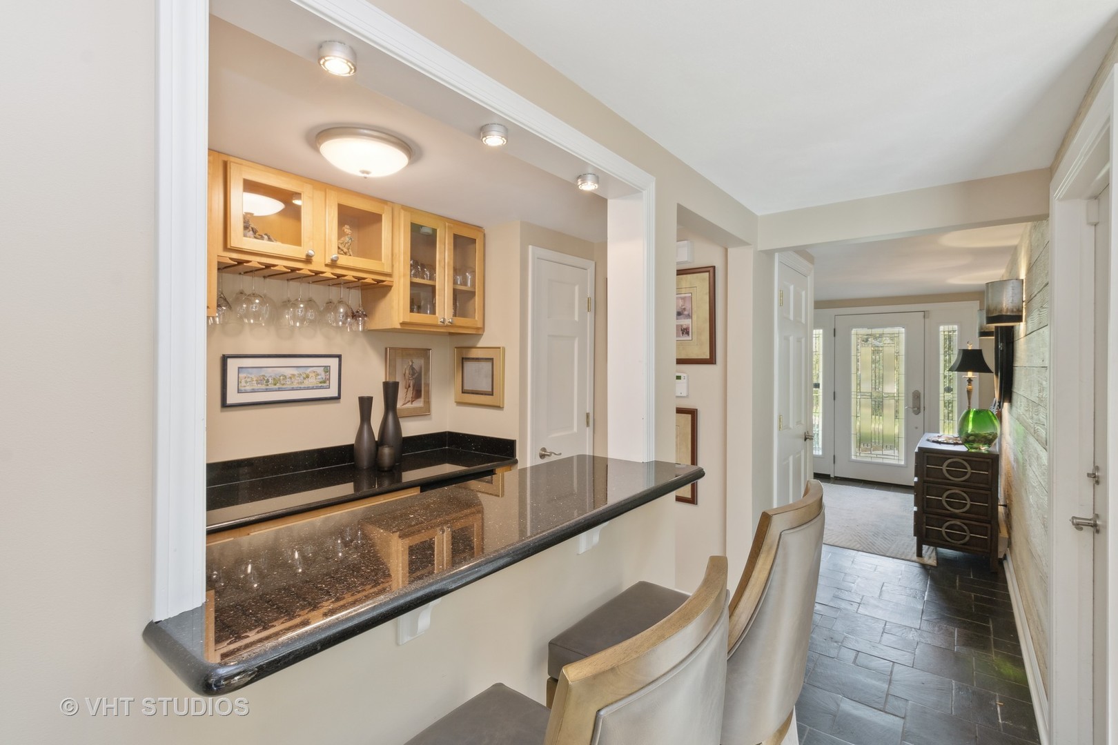 21606 North Quentin Road Kildeer, IL 60047 - Photo 6 of 32 Gallery Image 6