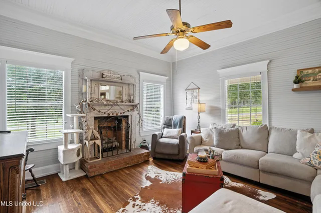 $305,000 | 2159 Oakdale Road, McComb, MS 39648