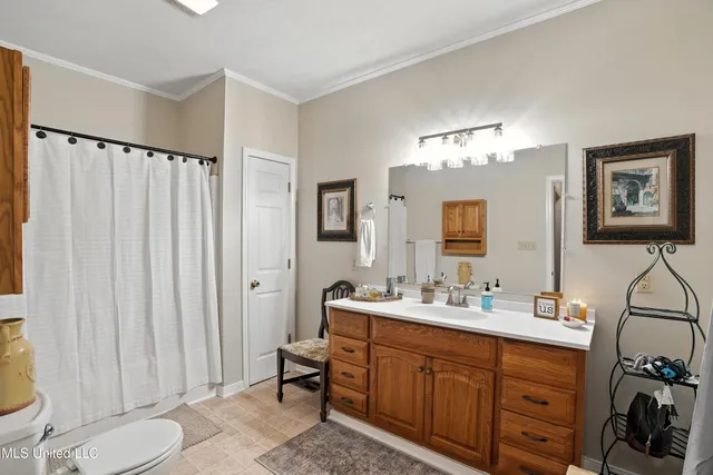 $305,000 | 2159 Oakdale Road, McComb, MS 39648