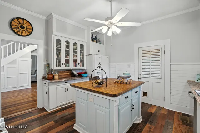 $305,000 | 2159 Oakdale Road, McComb, MS 39648