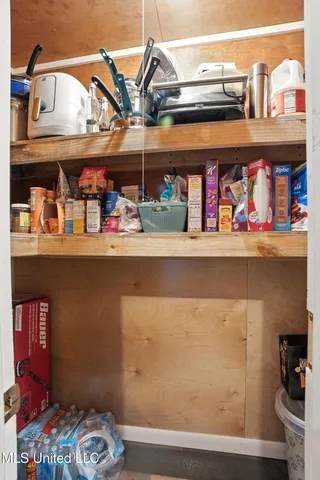 $305,000 | 2159 Oakdale Road, McComb, MS 39648