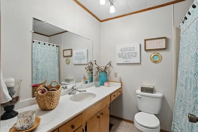 $305,000 | 2159 Oakdale Road, McComb, MS 39648