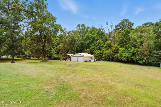 $305,000 | 2159 Oakdale Road, McComb, MS 39648