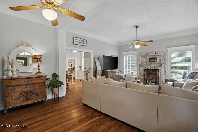 $305,000 | 2159 Oakdale Road, McComb, MS 39648