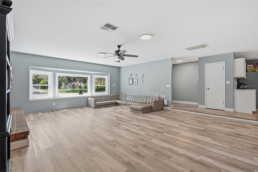 2112 Meadow Lark Road Spring Hill, FL 34608 - Photo 10 of 53 Gallery Image 10