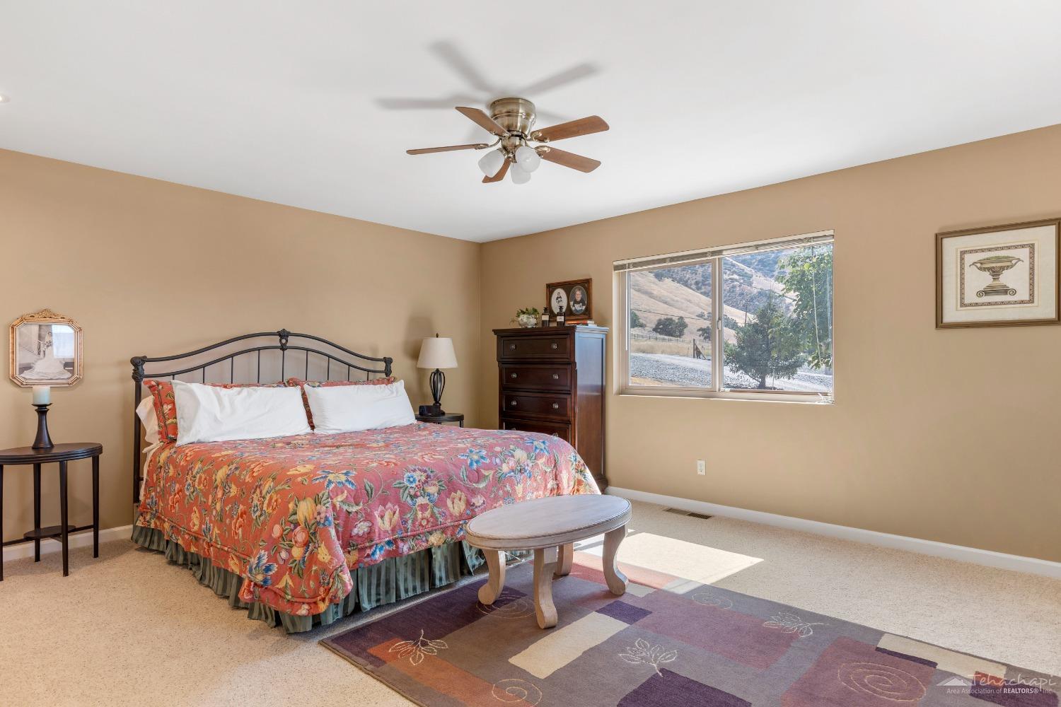 25400 Bear Valley Road Tehachapi, CA 93561 - Photo 24 of 50 Gallery Image 24