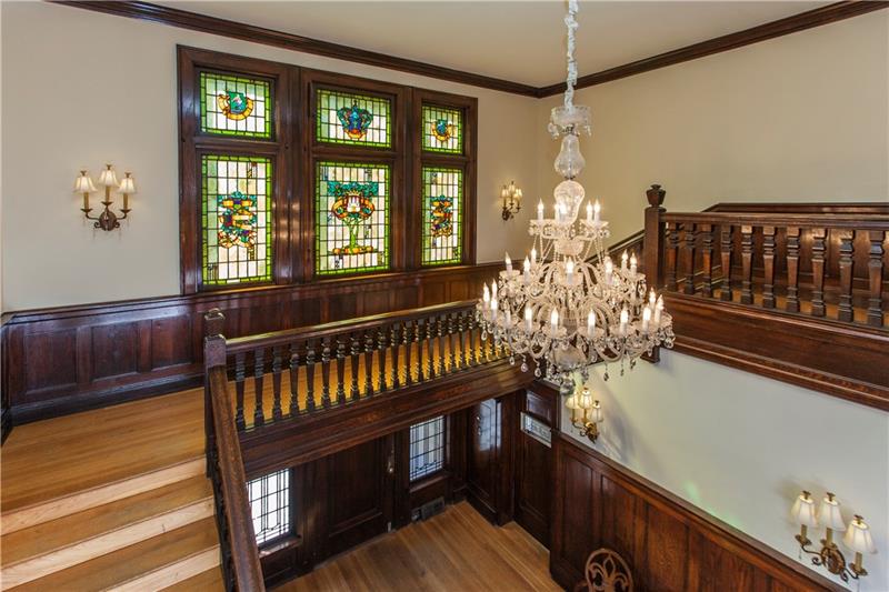 5516 Maple Heights Road Pittsburgh, PA 15232 - Photo 7 of 22