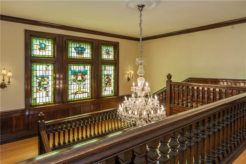 5516 Maple Heights Road Pittsburgh, PA 15232 - Photo 9 of 22