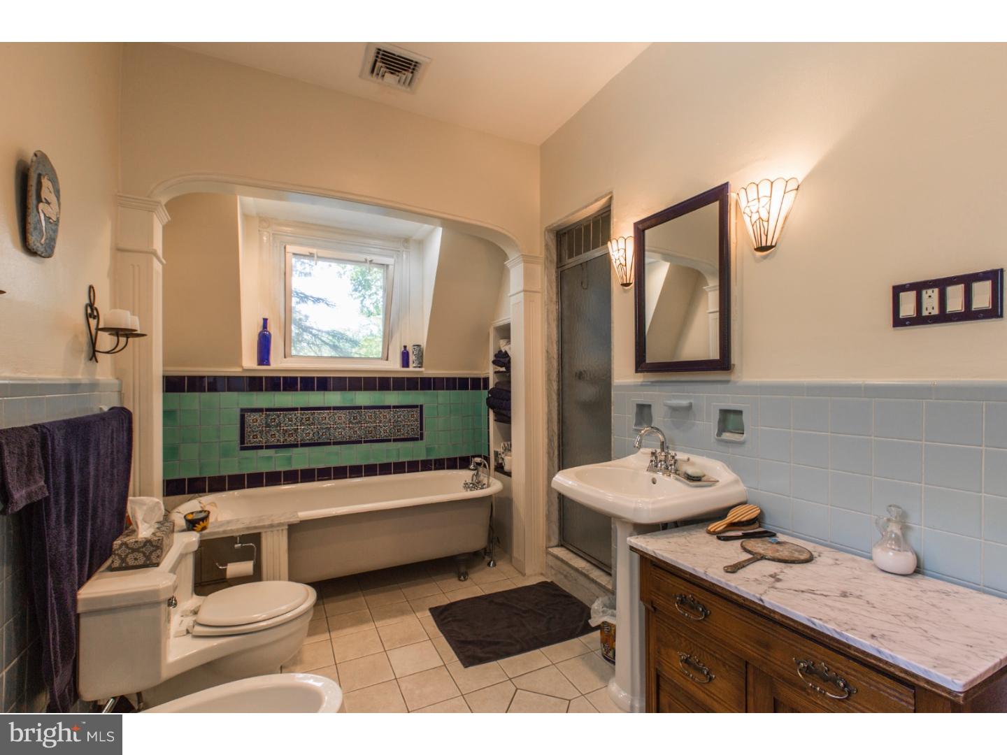 235 Pelham Road Philadelphia, PA 19119 - Photo 18 of 24 Bathroom