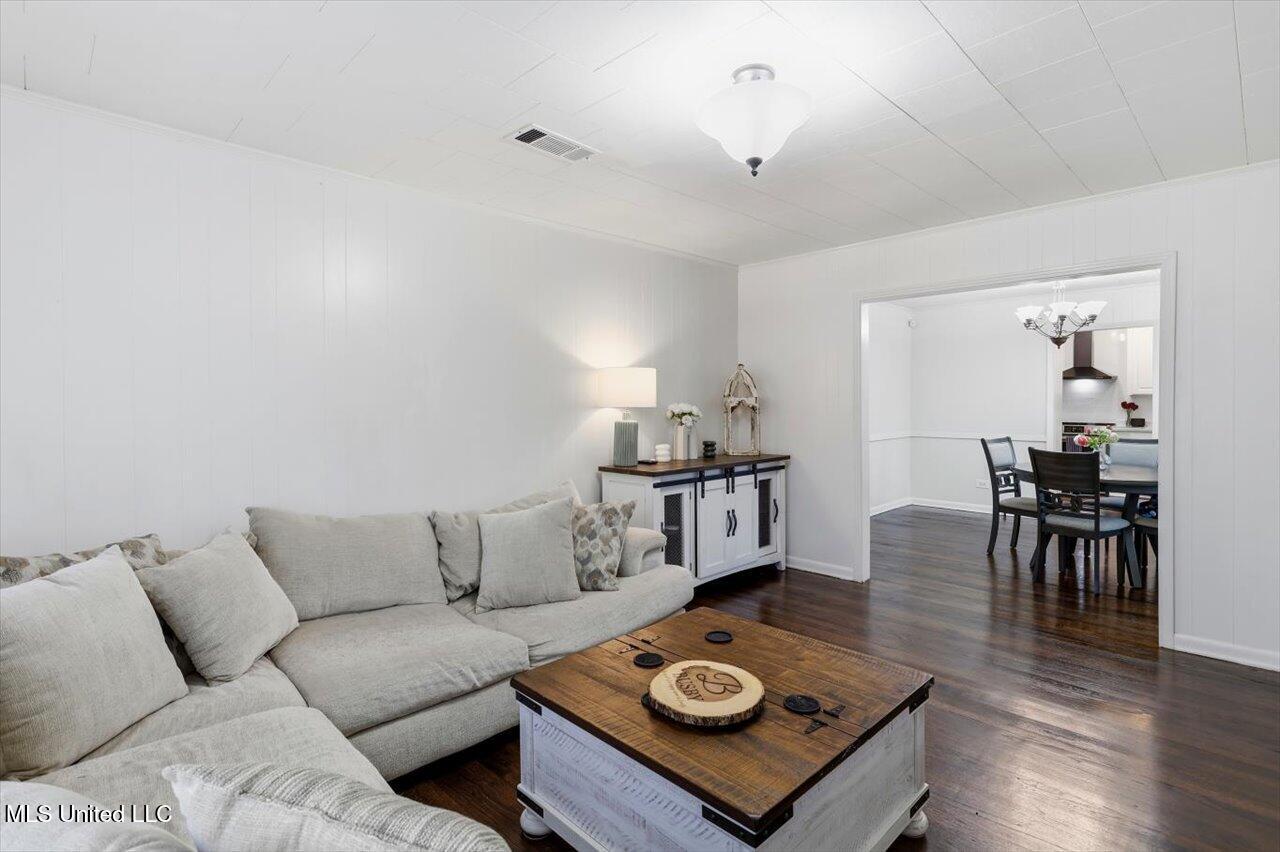 13131 New Zion Road Crystal Springs, MS 39059 - Photo 11 of 33 09-13131 New Zion Rd _ Home Tours MS