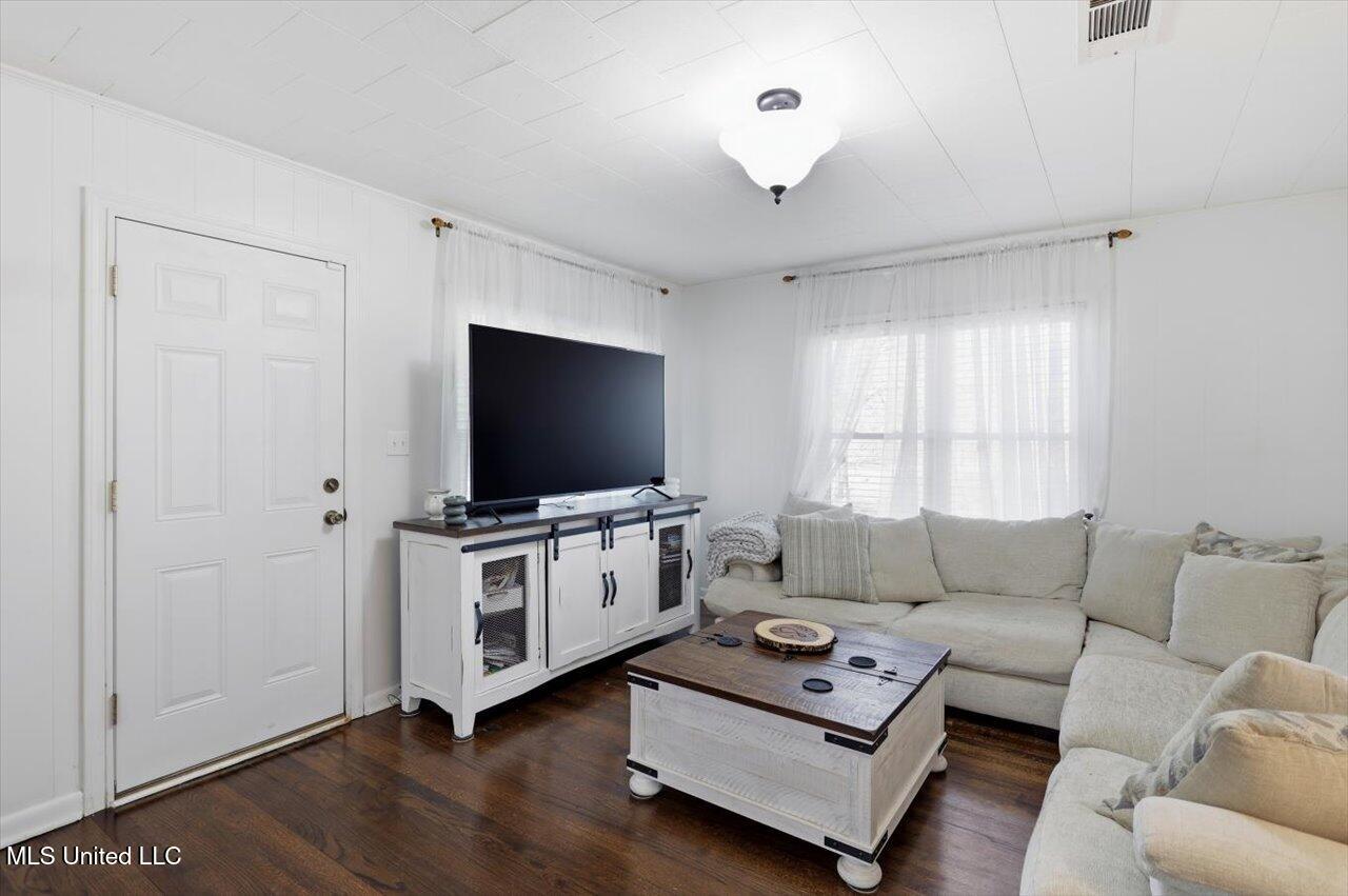 13131 New Zion Road Crystal Springs, MS 39059 - Photo 12 of 33 08-13131 New Zion Rd _ Home Tours MS