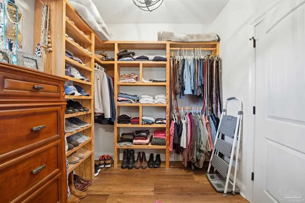 $1,100,000 | 2710 Sandicrest Drive, Cantonment, FL 32533