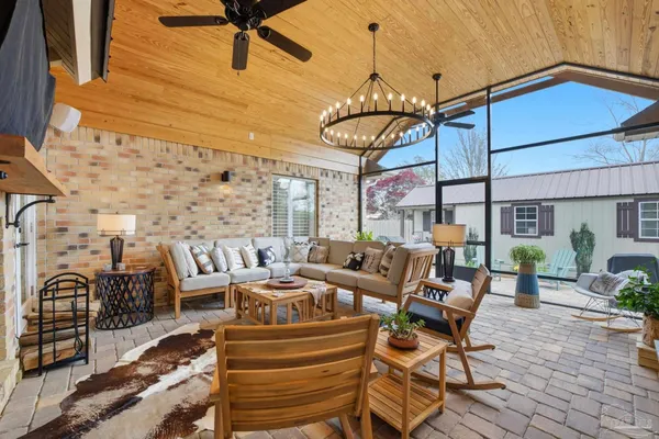 $1,100,000 | 2710 Sandicrest Drive, Cantonment, FL 32533