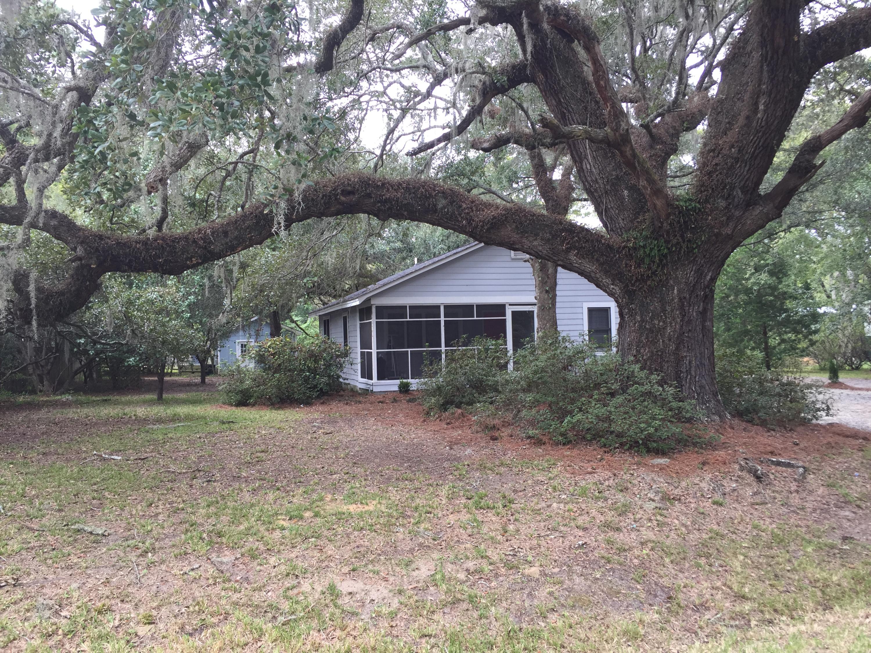 1329 Lieben Road Mount Pleasant, SC 29466 - Photo 1 of 12 1