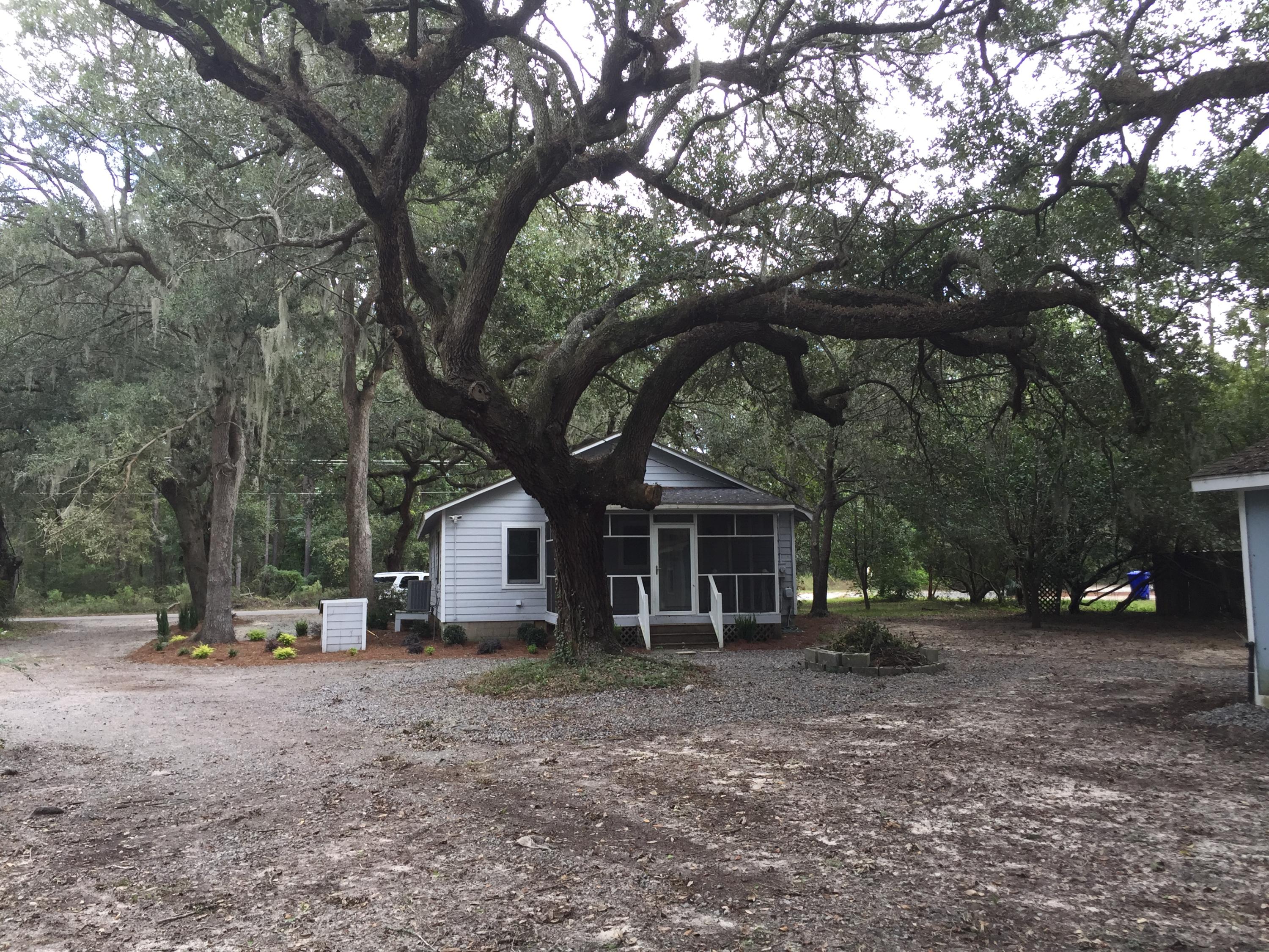 1329 Lieben Road Mount Pleasant, SC 29466 - Photo 6 of 12 6