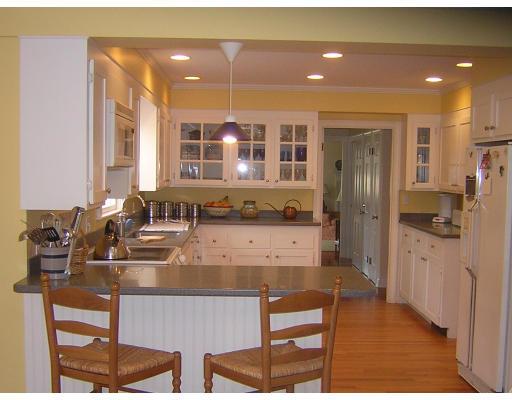 728 Bay Road Hamilton, MA 01982 - Photo 3 of 8