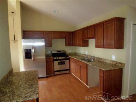 17059 14 East 14 Mile Road Fraser, MI 48026 - Photo 19 of 27