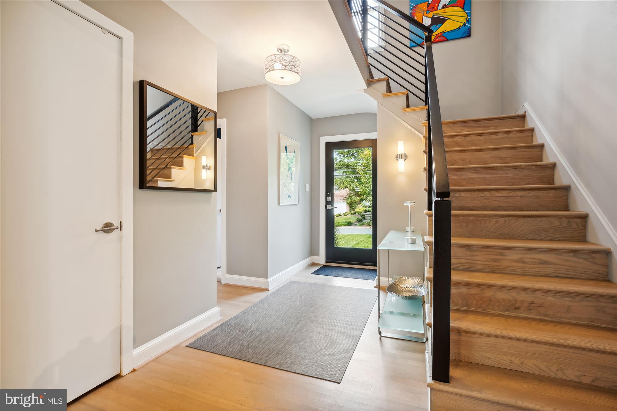 7304 Radnor Road Bethesda, MD 20817 - Photo 4 of 55 a view of an entryway