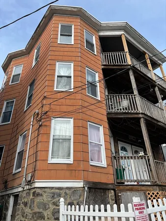 $975,000 | 100-102 Henry Avenue, Lynn, MA 01902