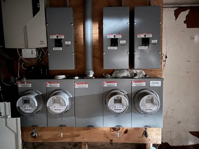 $1,049,000 | 100-102 Henry Avenue, Lynn, MA 01902