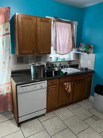 $1,049,000 | 100-102 Henry Avenue, Lynn, MA 01902