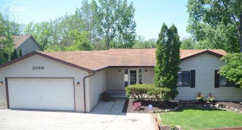 2099 North Long Lake Road Fenton, MI 48430 - Photo 1 of 29 20401884.JPG