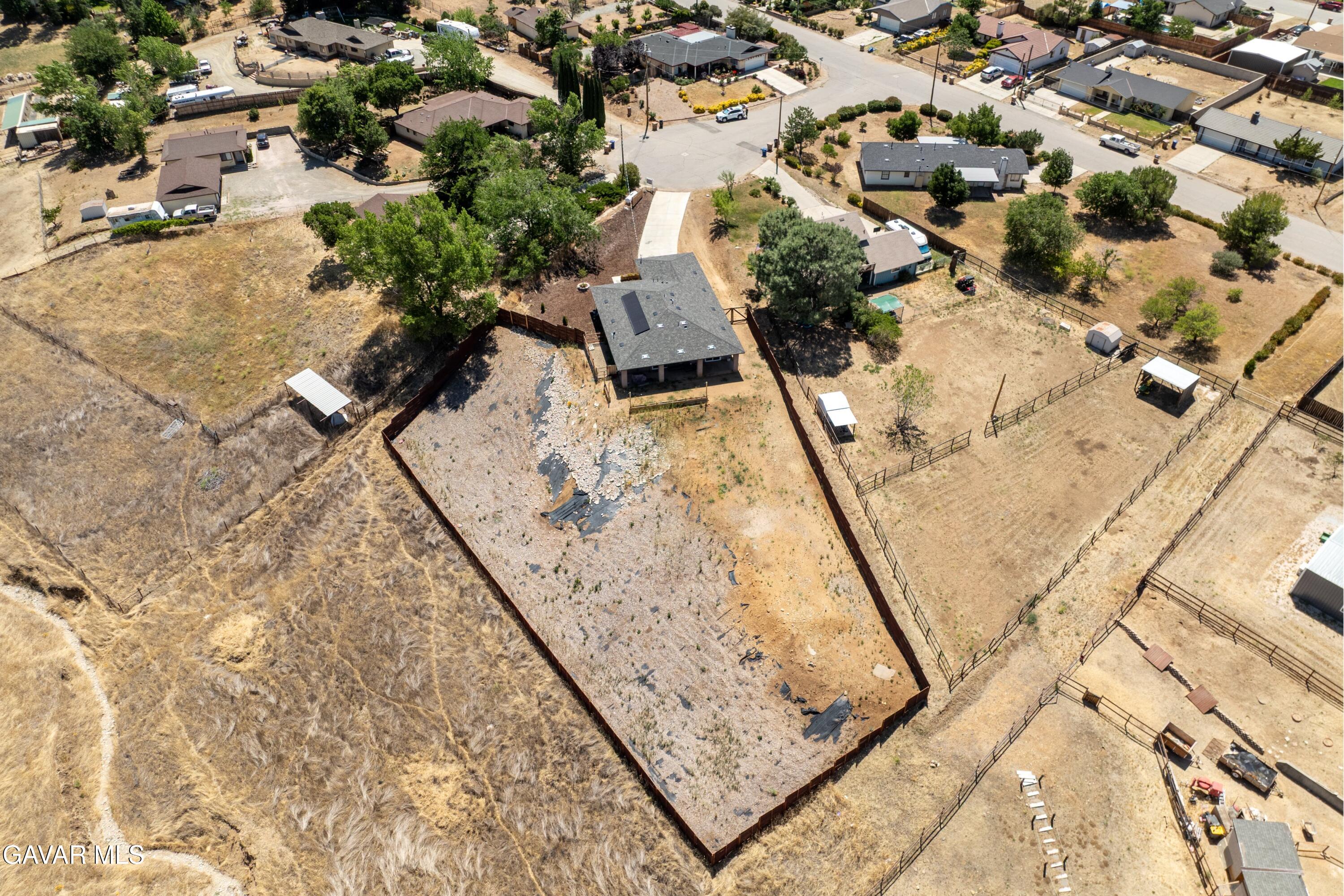 19801 Star Court Tehachapi, CA 93561 - Photo 24 of 28 20-DJI_0065-HDR