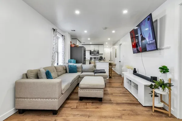 $1,150,000 | 132-134 South Broadway, Lawrence, MA 01843