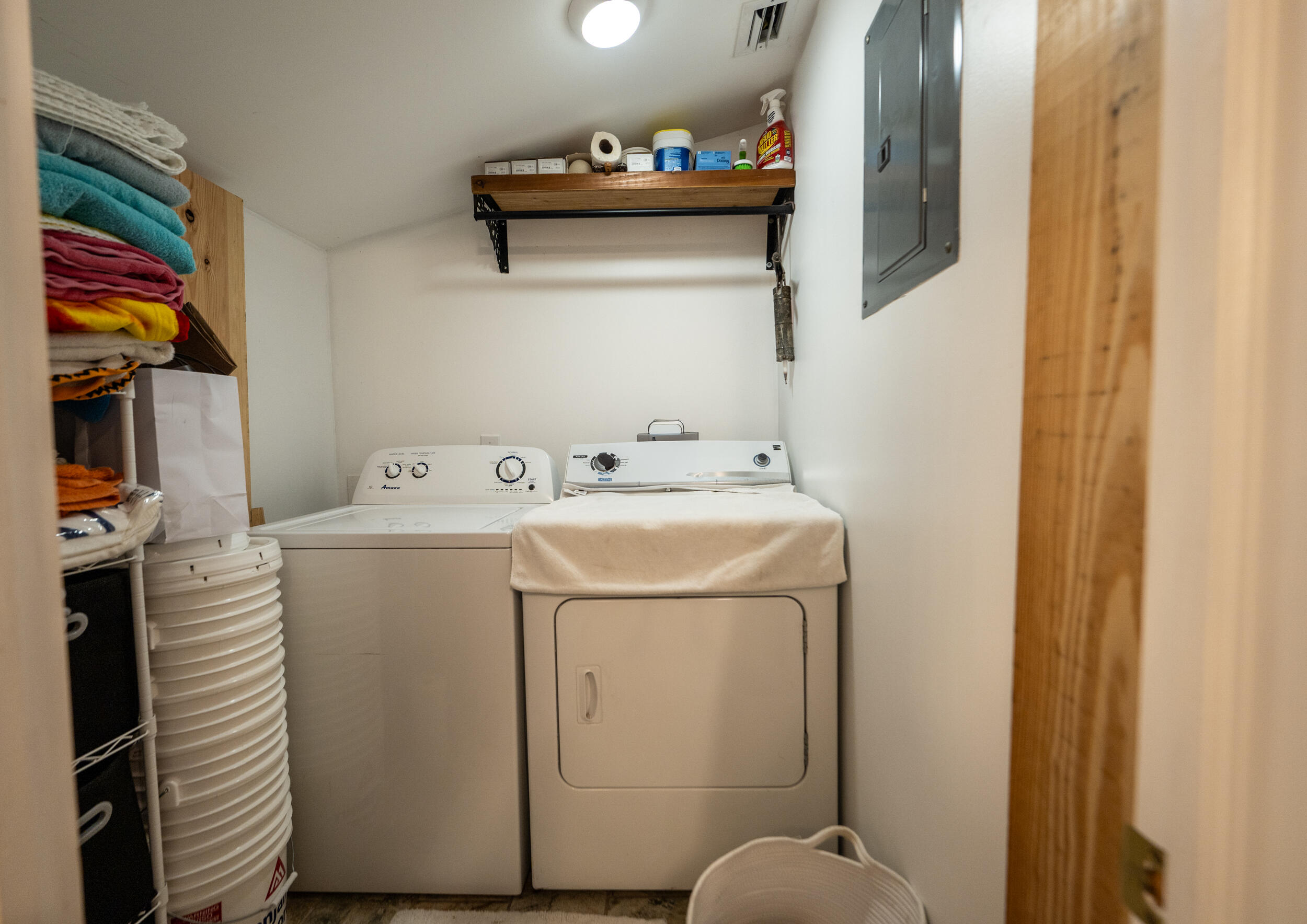 1124 Catherine Street, Unit 202 Key West, FL 33040 - Photo 16 of 22 a utility room with dryer and washer