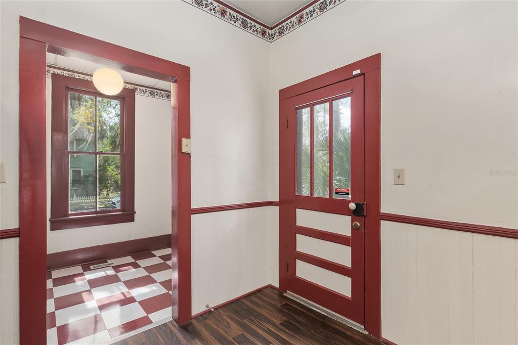 306 Northeast 3rd Street Gainesville, FL 32601 - Photo 48 of 88 a view of an empty room and window