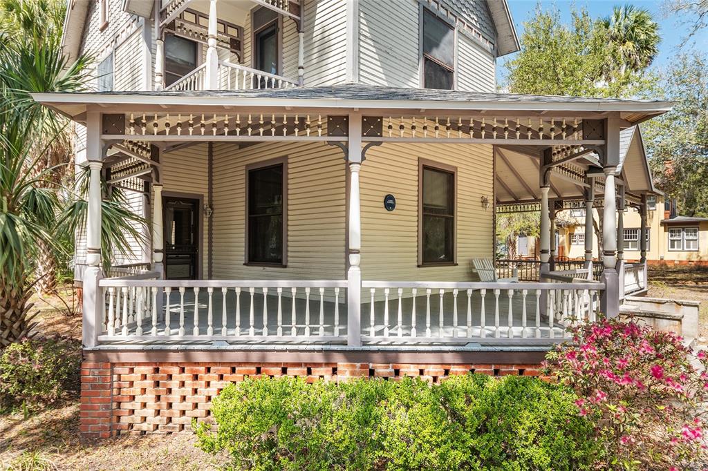 306 Northeast 3rd Street Gainesville, FL 32601 - Photo 9 of 88 front view of a house with a deck