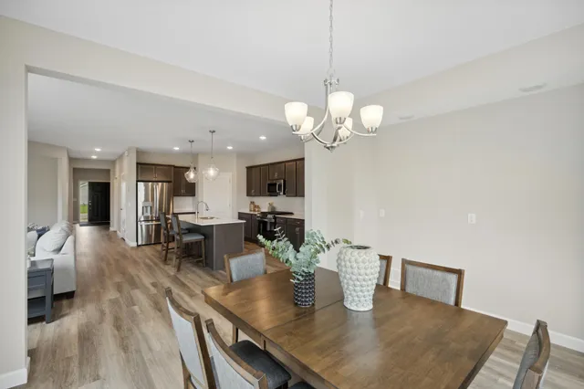 $404,900 | 1009 Brandenburg Lane, Waverly, MN 55390