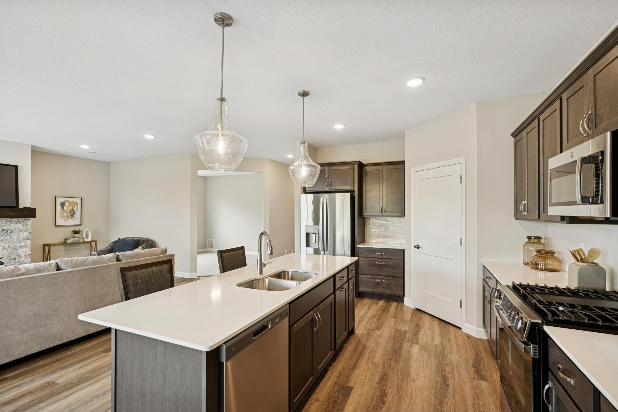 1009 Brandenburg Lane Waverly, MN 55390 - Photo 6 of 27