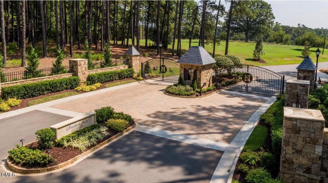 6509 Century Oak Court Raleigh, NC 27613 - Photo 3 of 6 Entrance 1 Southern HE