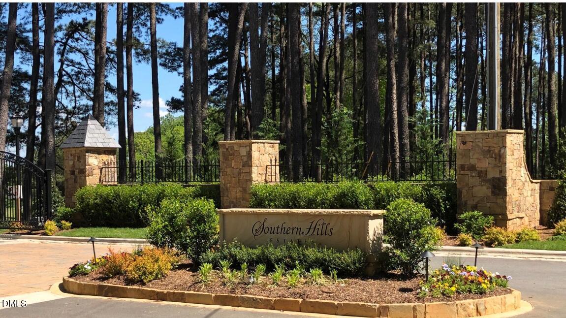 6509 Century Oak Court Raleigh, NC 27613 - Photo 5 of 6 Entrance 3