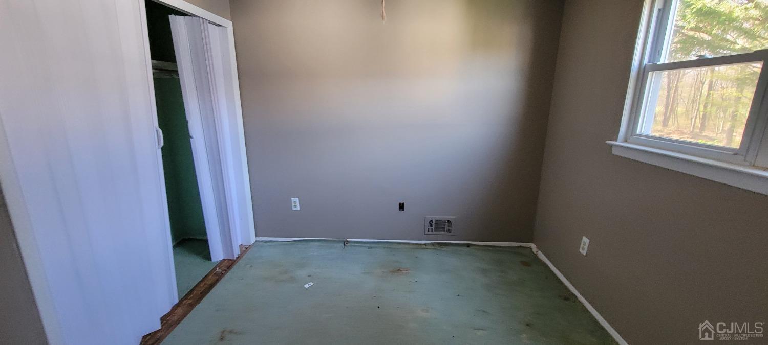 23 Marlin Road Old Bridge, NJ 08857 - Photo 29 of 36 Gallery Image 29