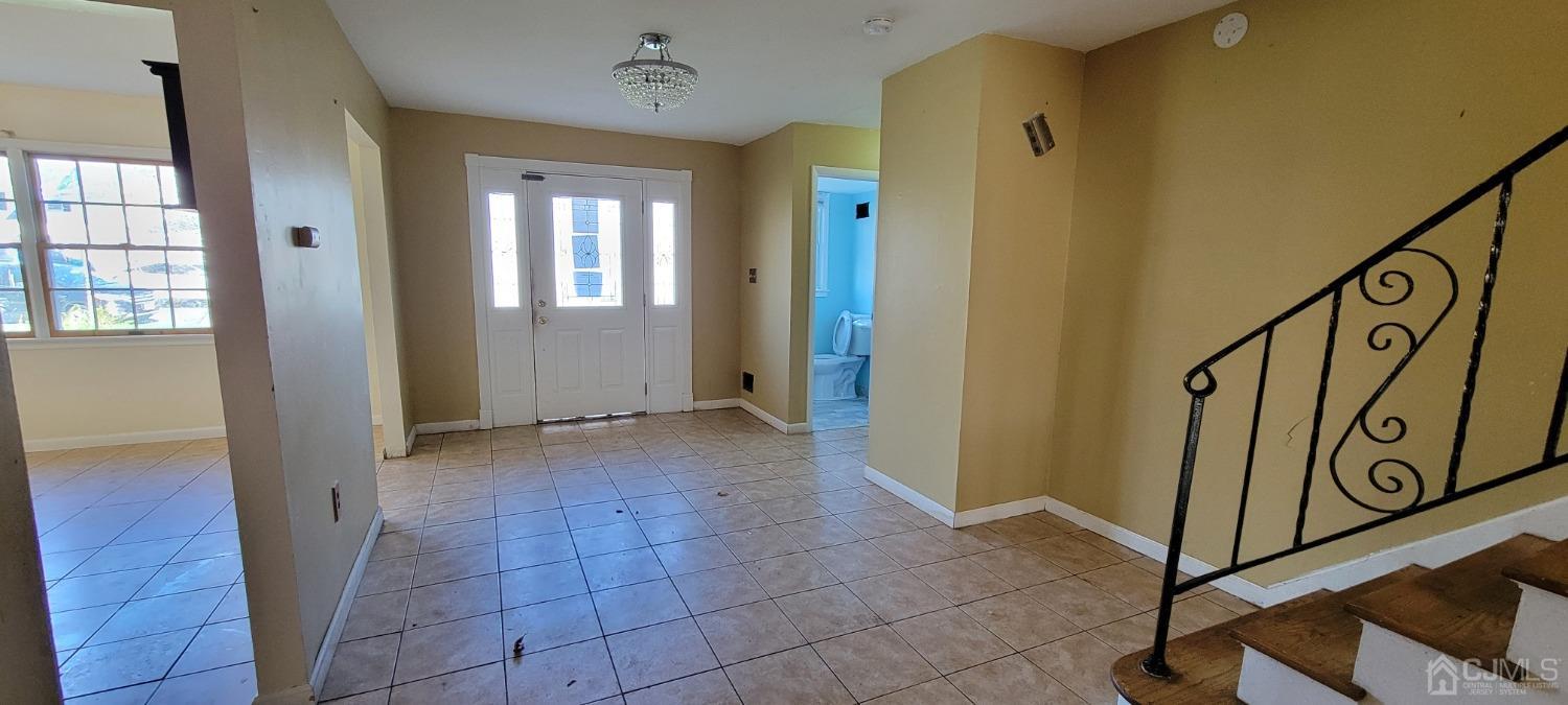 23 Marlin Road Old Bridge, NJ 08857 - Photo 8 of 36 Gallery Image 8