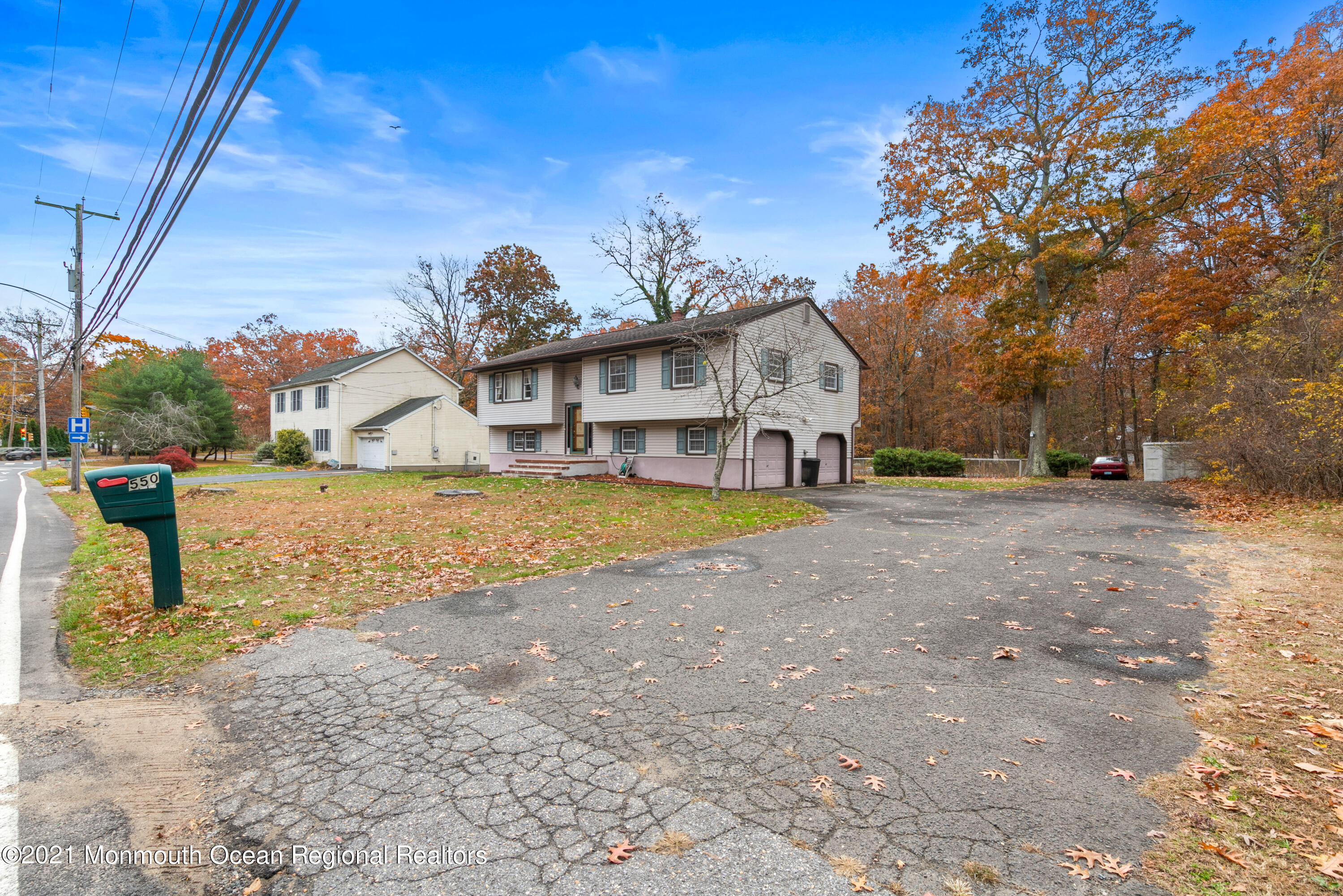 550 South Cooks Bridge Road Jackson, NJ 08527 - Photo 34 of 39 a view of a house with pool and a yard