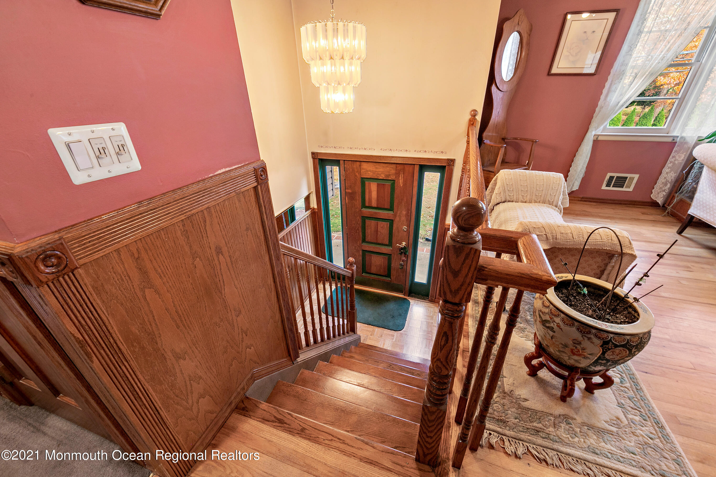 550 South Cooks Bridge Road Jackson, NJ 08527 - Photo 4 of 39 a view of a chairs and table in a balcony