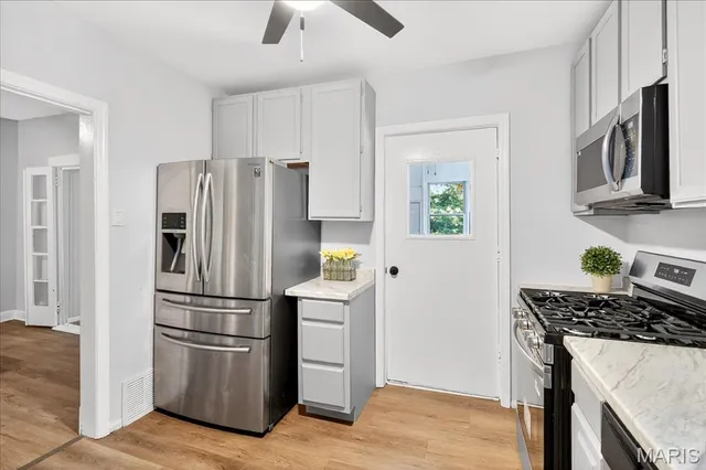 $309,900 | 619 North Bompart Avenue, St. Louis, MO 63119