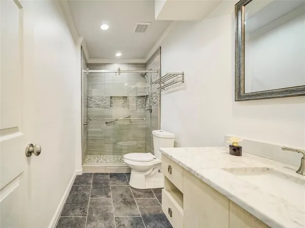 $4,500 | 6004 White Rose Trail, Dallas, TX 75248