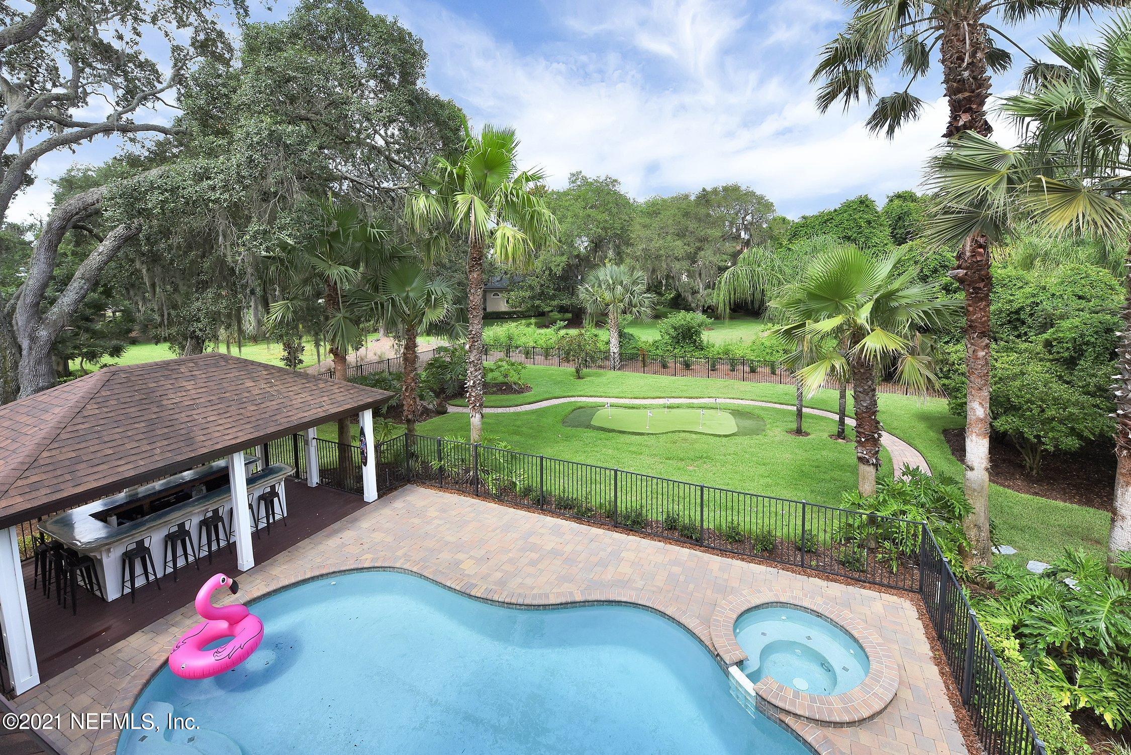 142 Marshall Creek Drive St. Augustine, FL 32095 - Photo 4 of 176 Bar & Putting Green